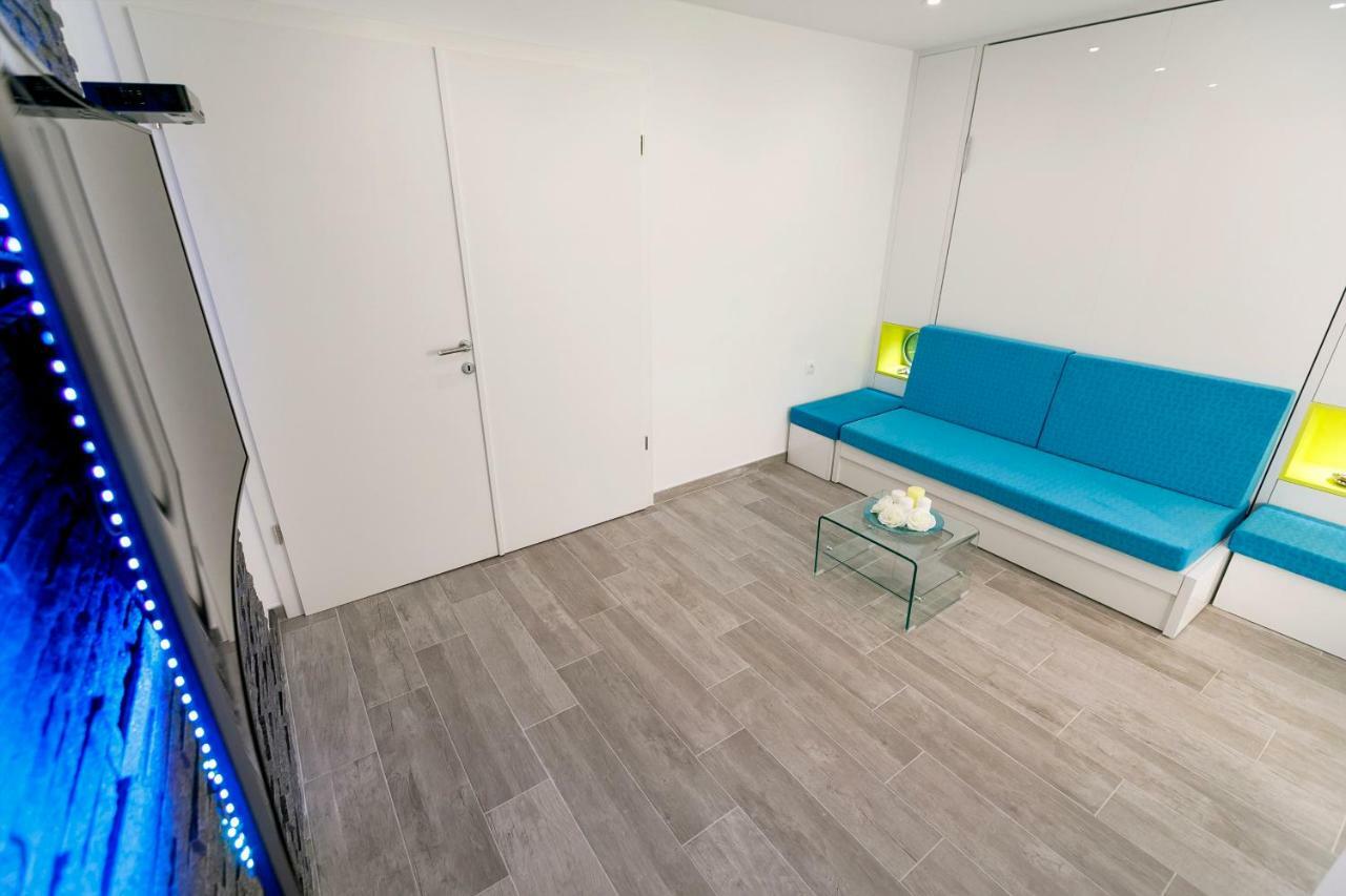 Rose Apartment Split Extérieur photo